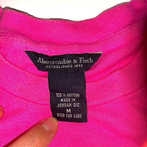 CUTE PINK ABERCROMBIE AND FITCH T-SHIRT - Picture 4 of 5